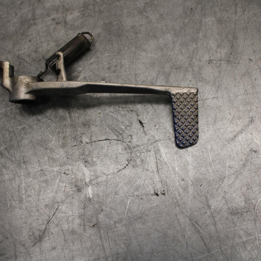 07 YAMAHA YZF R6 RIGHT REARSET BRAKE FOOT PEDAL 2C0-27211-00-00 BB495