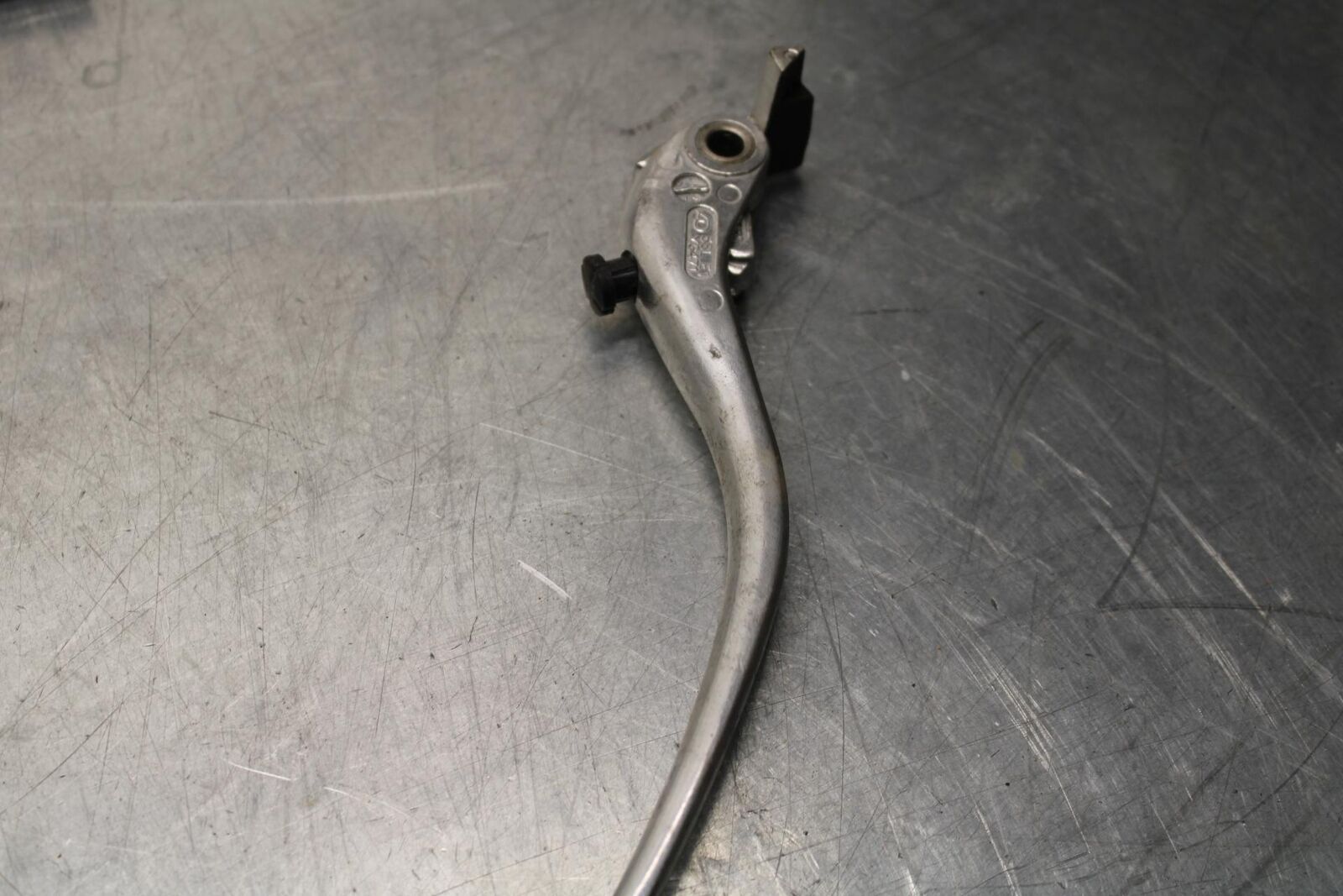2007 Yamaha YZF R6S CLUTCH PERCH MOUNT WITH LEVER  BB594