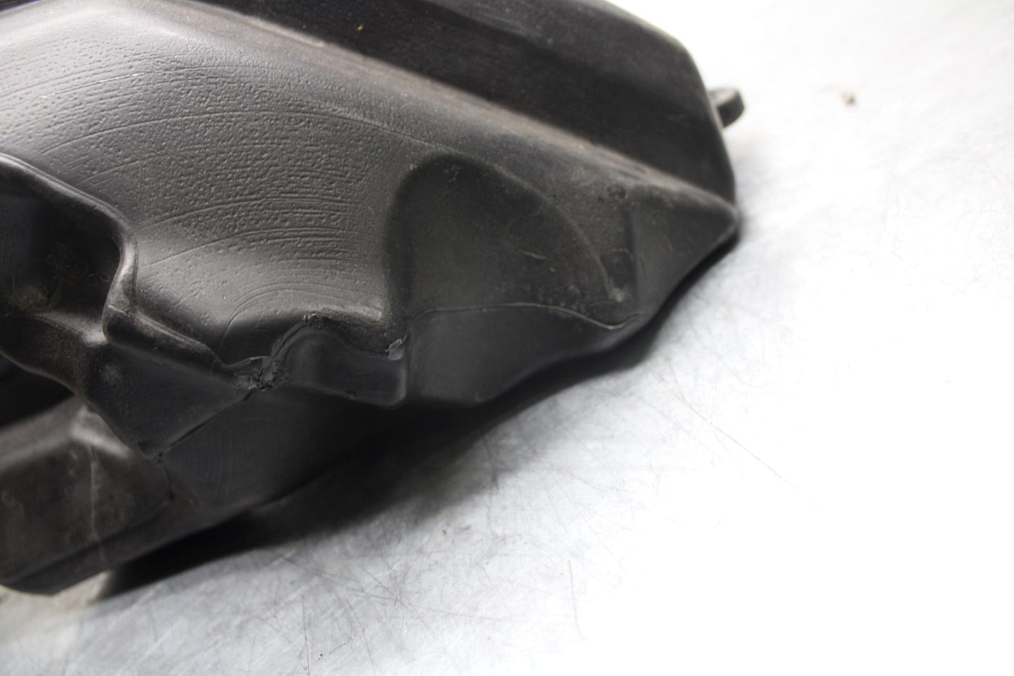 2009 Aprilia Shiver 750 SL750 GAS TANK FUEL CELL PETROL RESERVOIR BB506