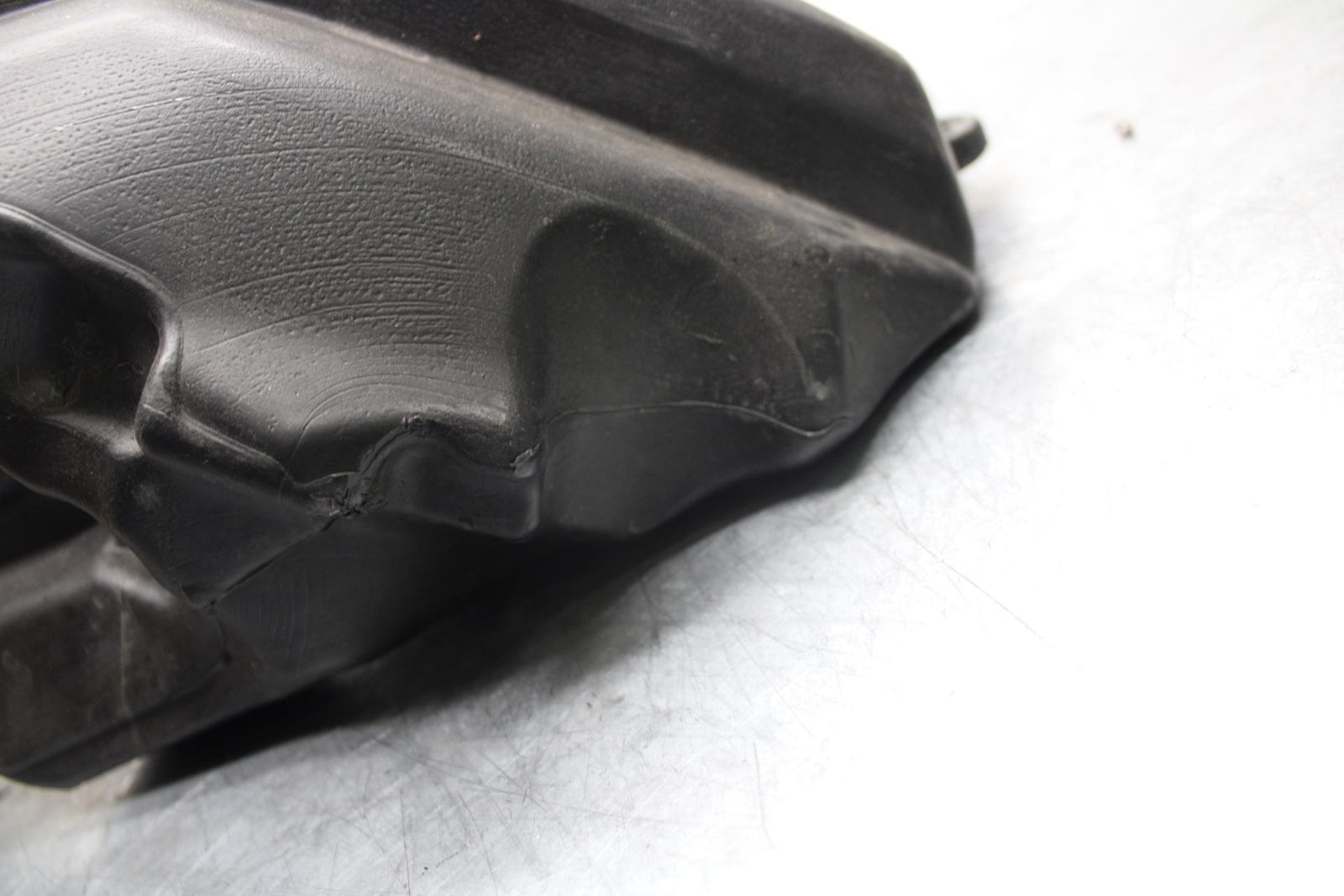 2009 Aprilia Shiver 750 SL750 GAS TANK FUEL CELL PETROL RESERVOIR BB506