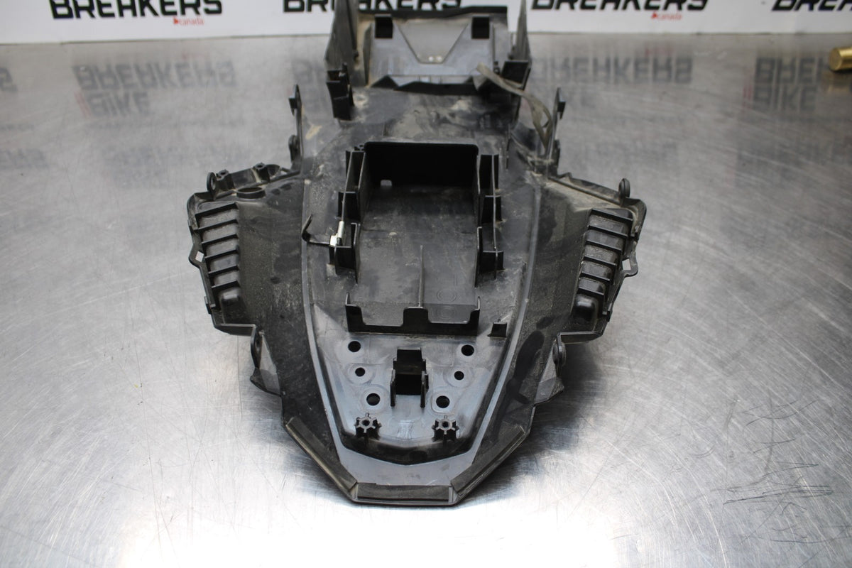 13-17 KAWASAKI NINJA 300 EX300 REAR TAIL UNDERTAIL BATTERY TRAY PLASTIC BB187