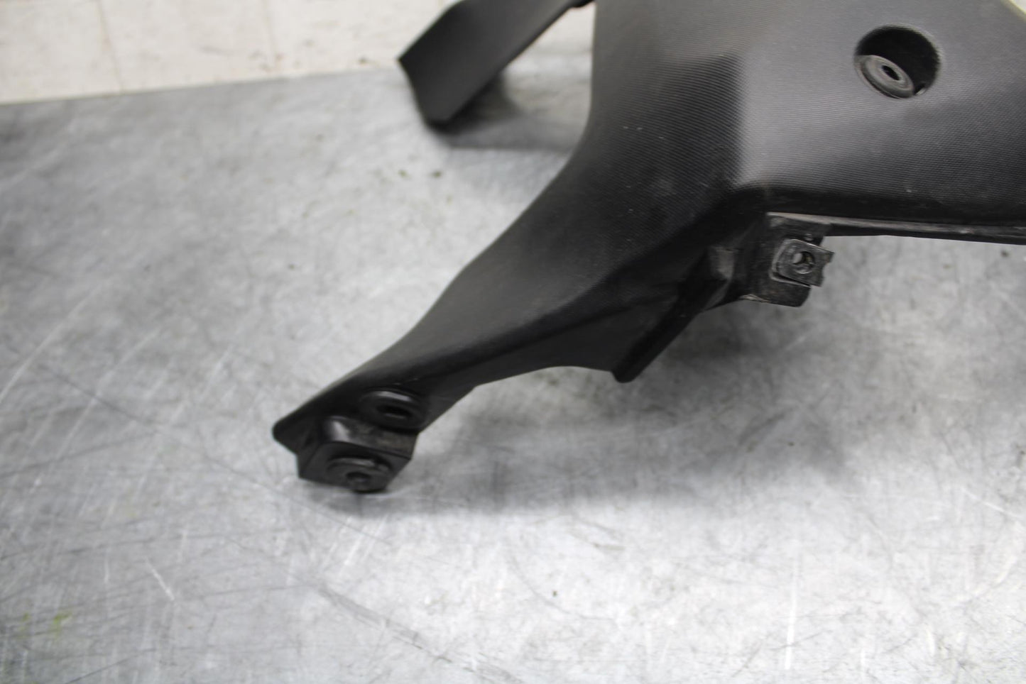 2015 Yamaha FZ07 GAS TANK FUEL CELL COVER FAIRING COWL BB531