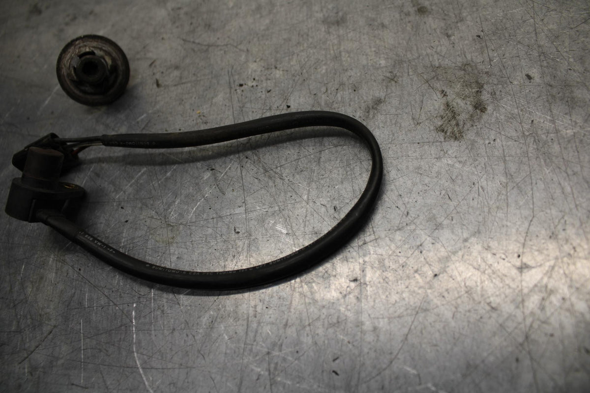2002 Suzuki GSXR1000 SPEED SPEEDOMETER SENSOR 34990-35F00 BB73