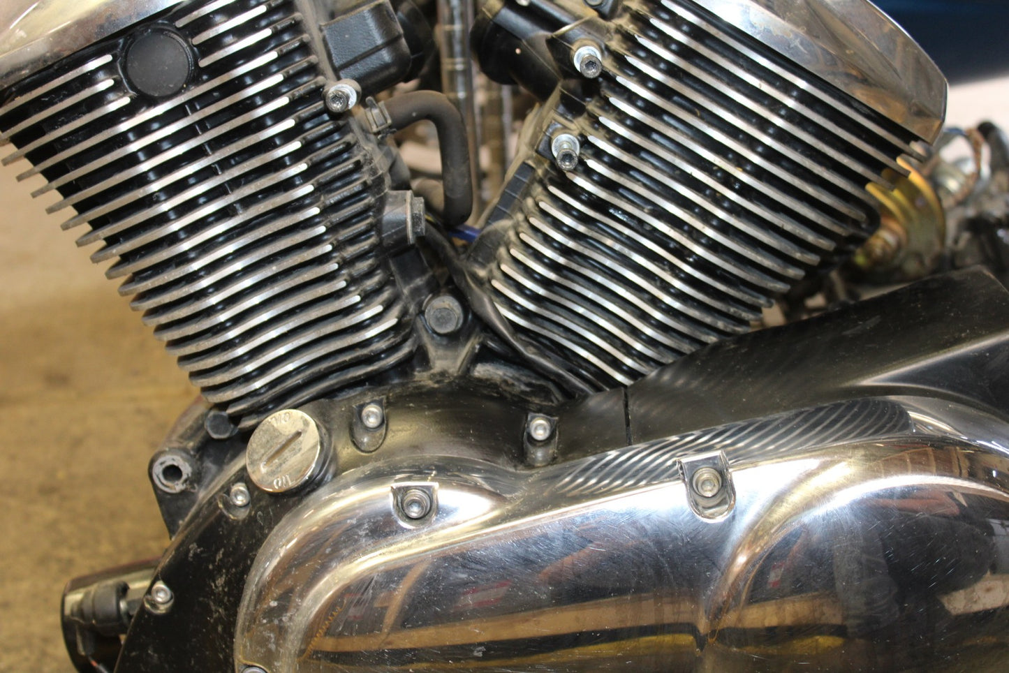 08 KAWASAKI VULCAN 900 ENGINE MOTOR BB184