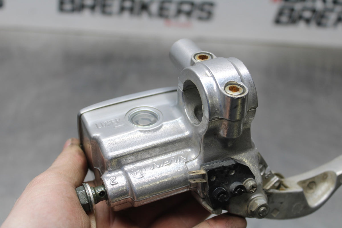 07-25 KAWASAKI VULCAN 900 VN900D CLASSIC LT FRONT BRAKE MASTER CYLINDER BB842