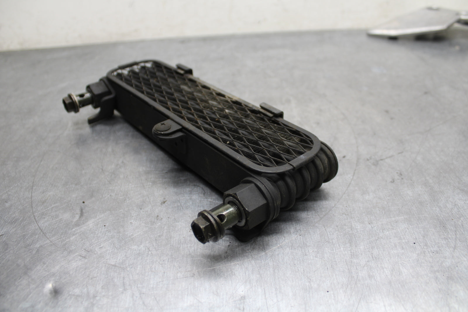 03 SUZUKI SV650S ENGINE MOTOR OIL COOLER  BB130