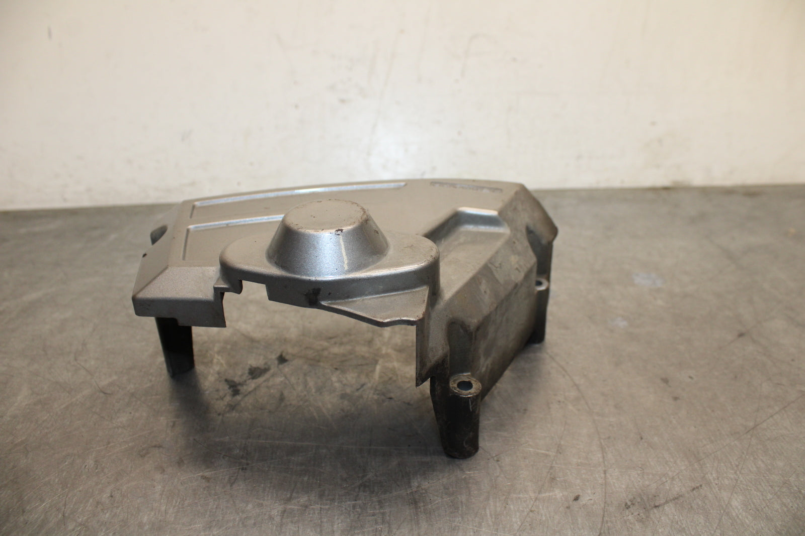 03 SUZUKI SV650S ENGINE SPROCKET COVER BB130