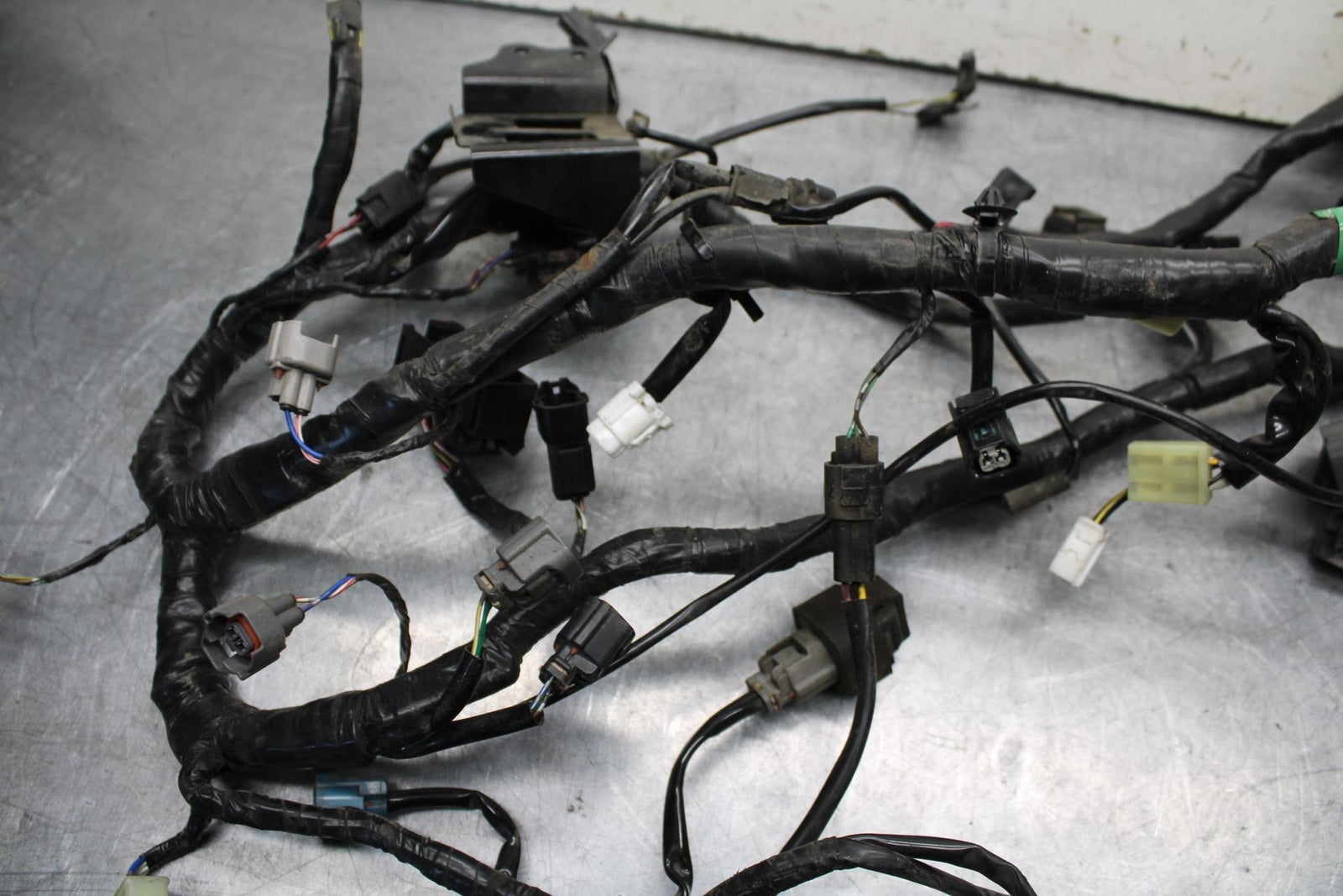 15-16 KAWASAKI EX300 MAIN ENGINE WIRING HARNESS MOTOR WIRE LOOM BB635