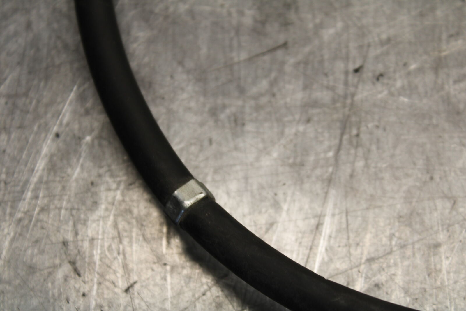 04-06 YAMAHA YZF R1 CLUTCH CABLE LINE 5VY-26335-01-00 BB659