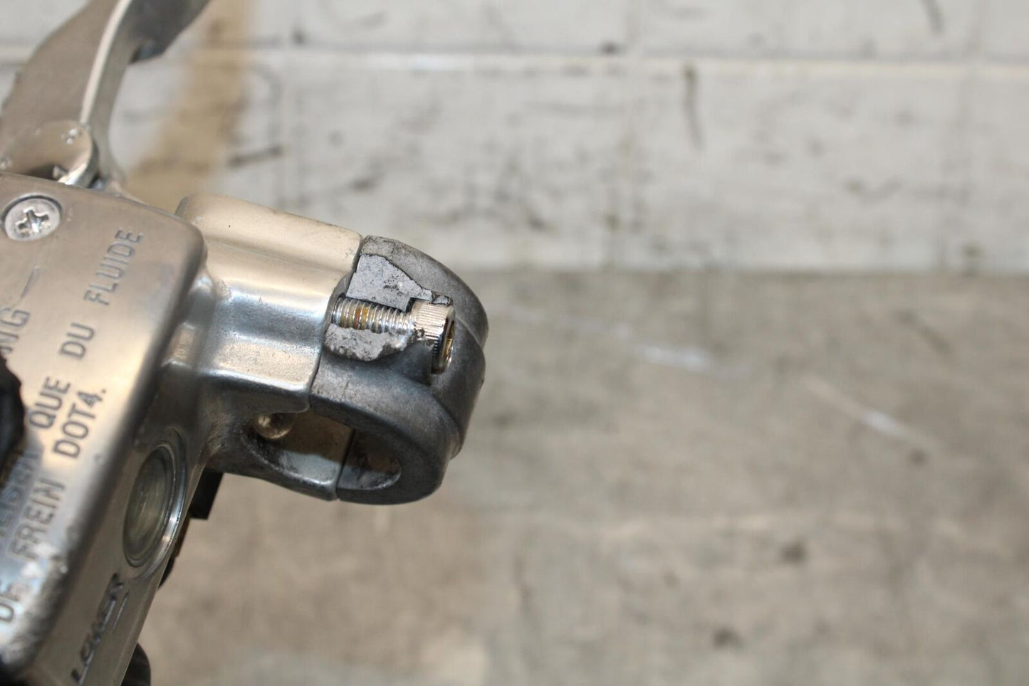 2005 Kawasaki Vulcan 1600 VN1600D Nomad FRONT BRAKE MASTER CYLINDER BB556