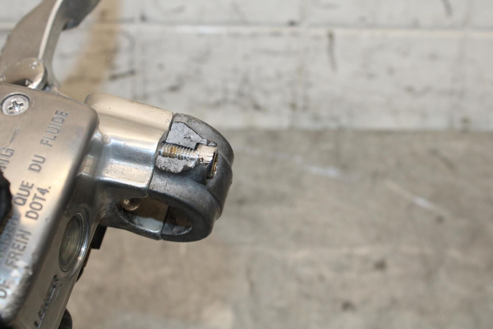 2005 Kawasaki Vulcan 1600 VN1600D Nomad FRONT BRAKE MASTER CYLINDER BB556