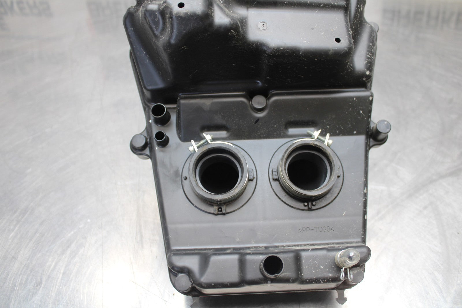 18-23 KAWASAKI NINJA 400 EX400 ABS AIRBOX AIR INTAKE FILTER BOX BB177