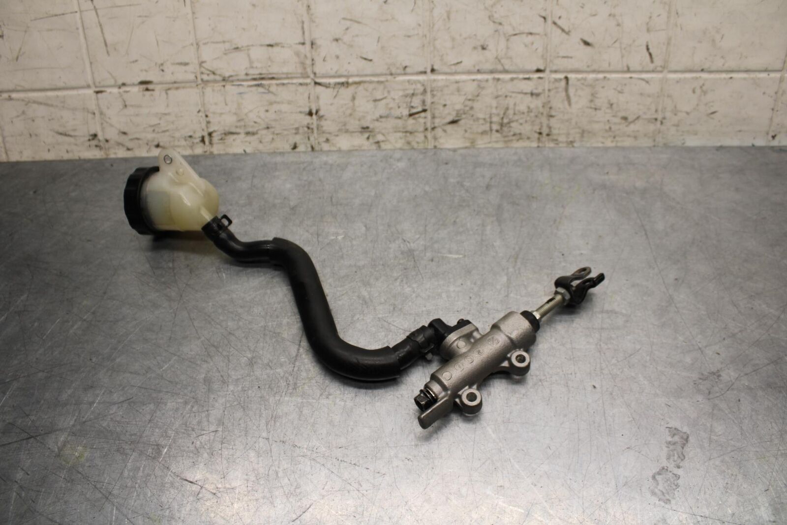 2008 Honda Interceptor 800 VFR800A ABS REAR BACK BRAKE MASTER CYLINDER  BB566