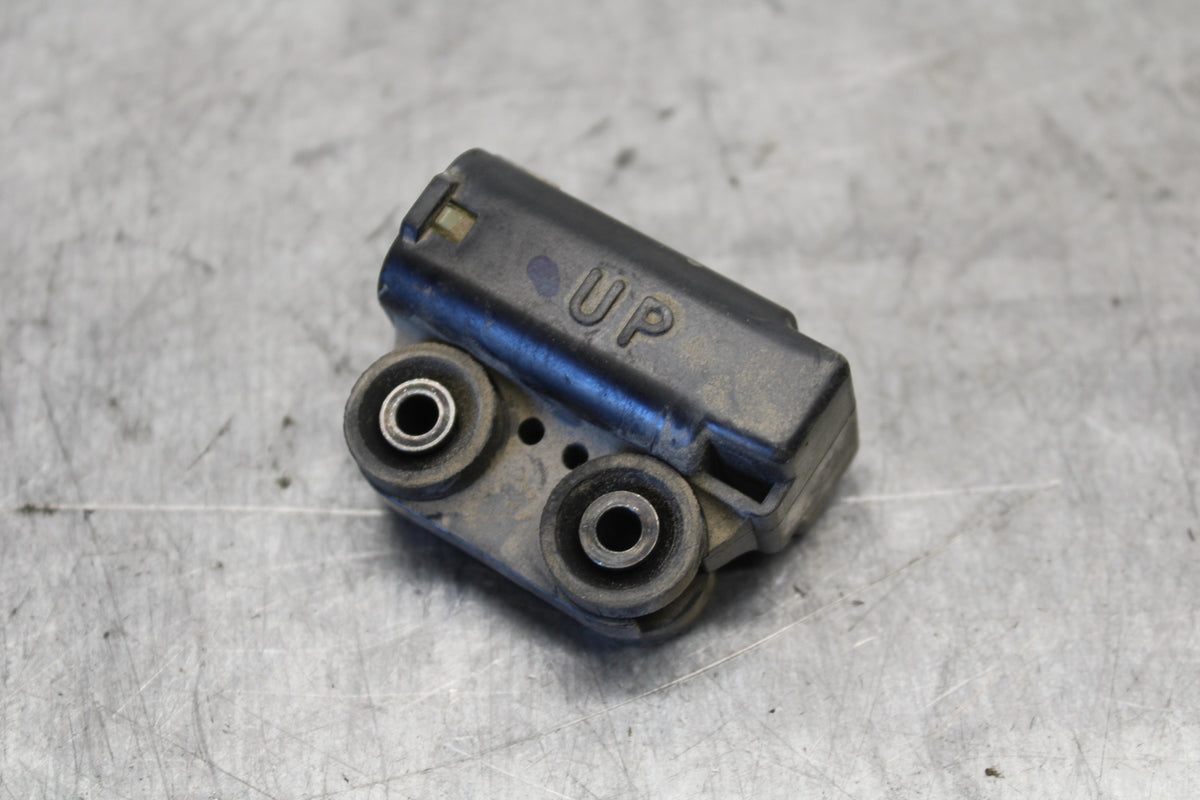 07-09 YAMAHA FZ6 TIP OVER BANK ANGLE CRASH SENSOR SWITCH  5PS-82576-01-00 BB713