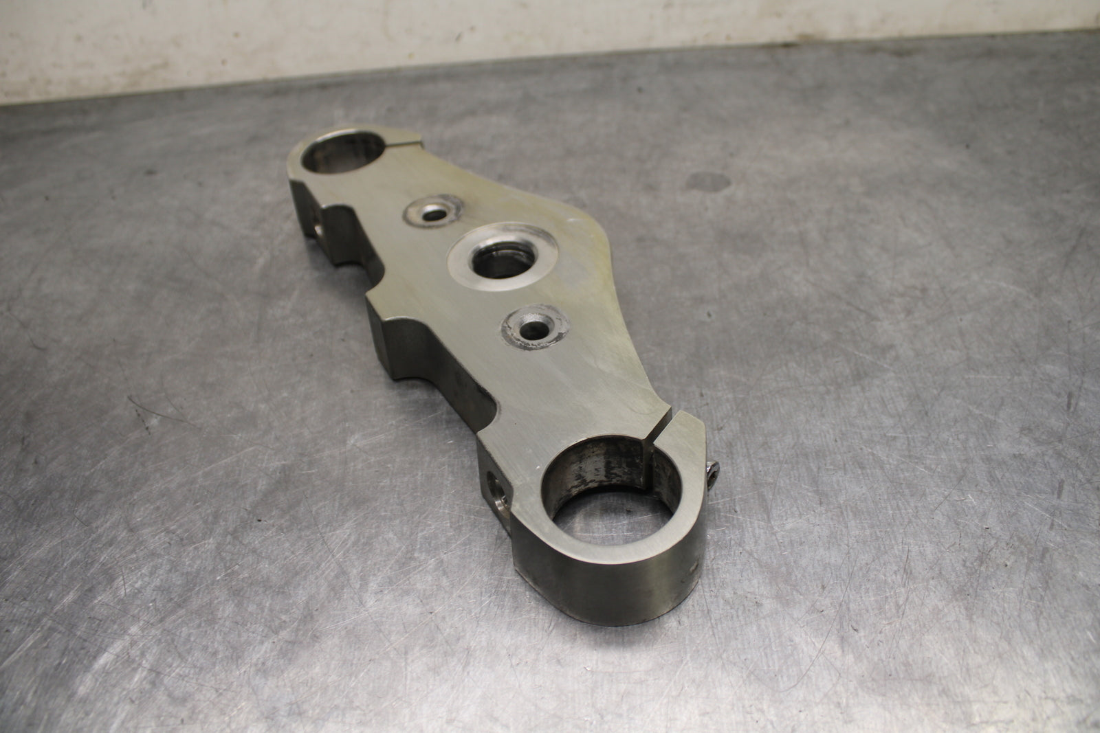 05-08 KAWASAKI VULCAN 1500 VN1500N CLASSIC FORKS UPPER TRIPLE TREE CLAMP BB133