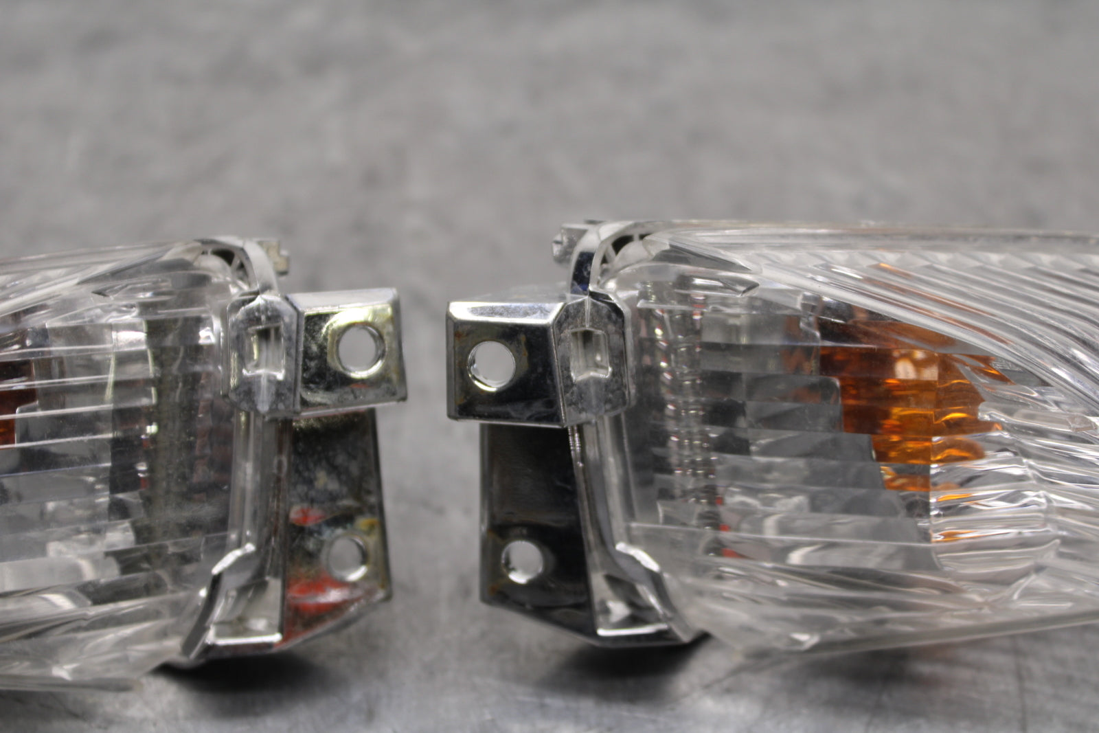11-17 SUZUKI GSXR600 REAR LEFT RIGHT TURN SIGNALS LIGHT INDICATORS BB132