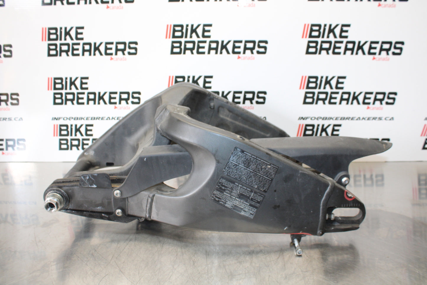 13-18 KAWASAKI NINJA ZX6R REAR SWINGARM BACK SUSPENSION SWING ARM BB143