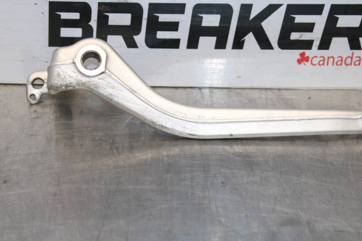 01-06 TRIUMPH TIGER 955I RIGHT REARSET BRAKE FOOT PEDAL BB693