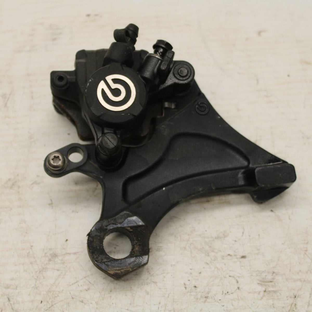 07-16 TRIUMPH STREET TRIPLE BREMBO REAR BACK BRAKE CALIPER  MOUNT BRACKET BB356