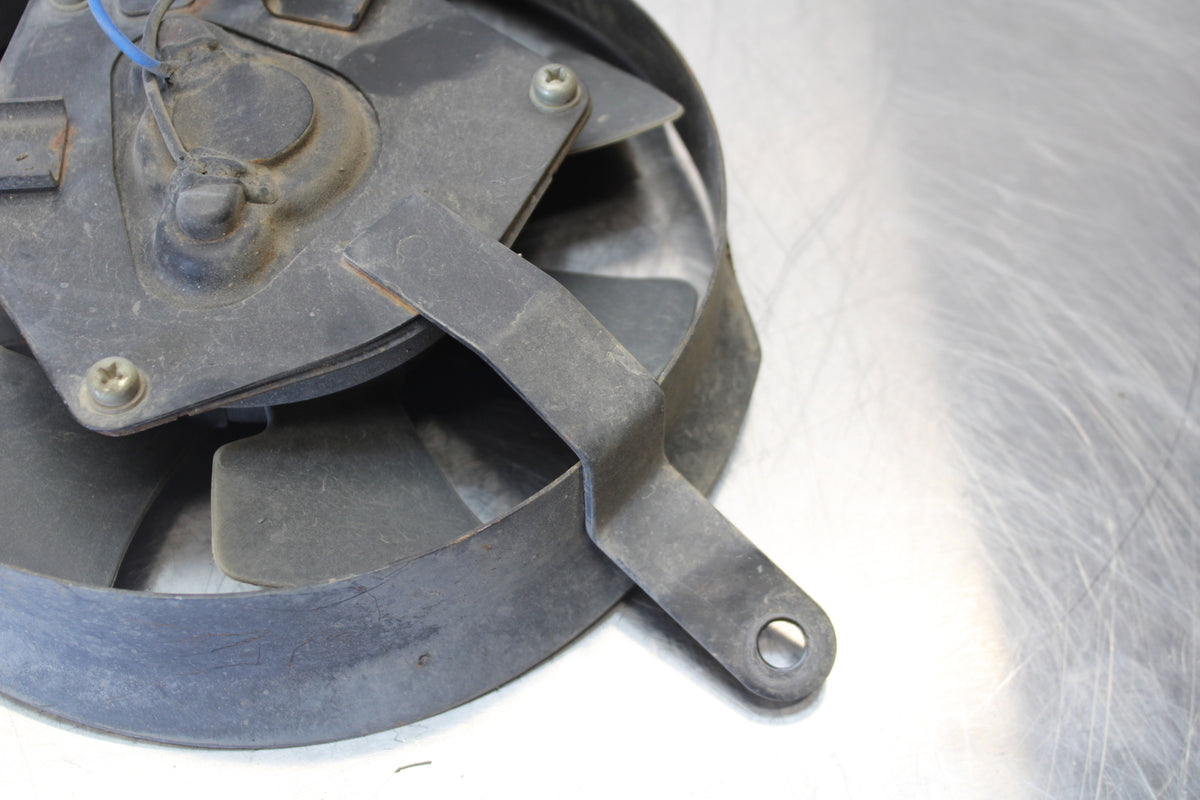 01-03 SUZUKI GSXR600 ENGINE RADIATOR COOLING FAN BB145