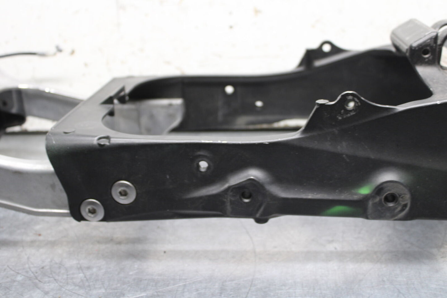 13-17 KAWASAKI NINJA ZX6R ZX636E REAR SUBFRAME BACK SUB FRAME BB735