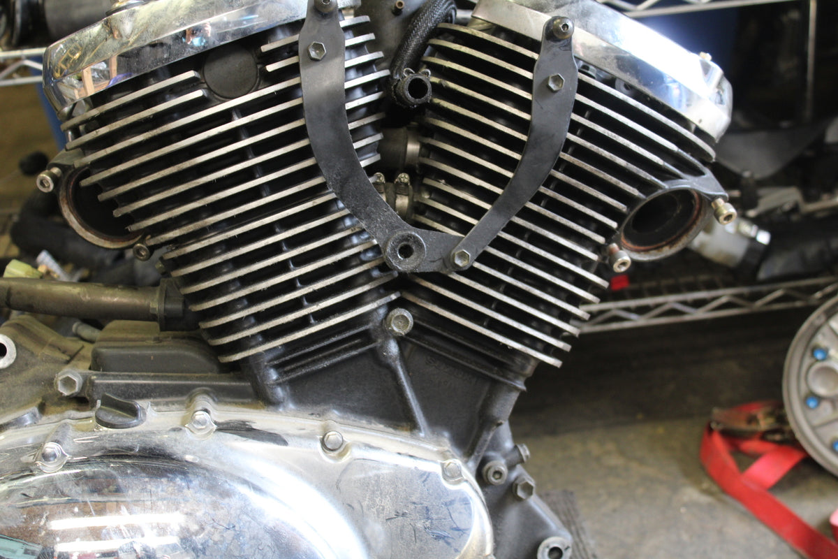 04 SUZUKI INTRUDER 800 ENGINE MOTOR BB758