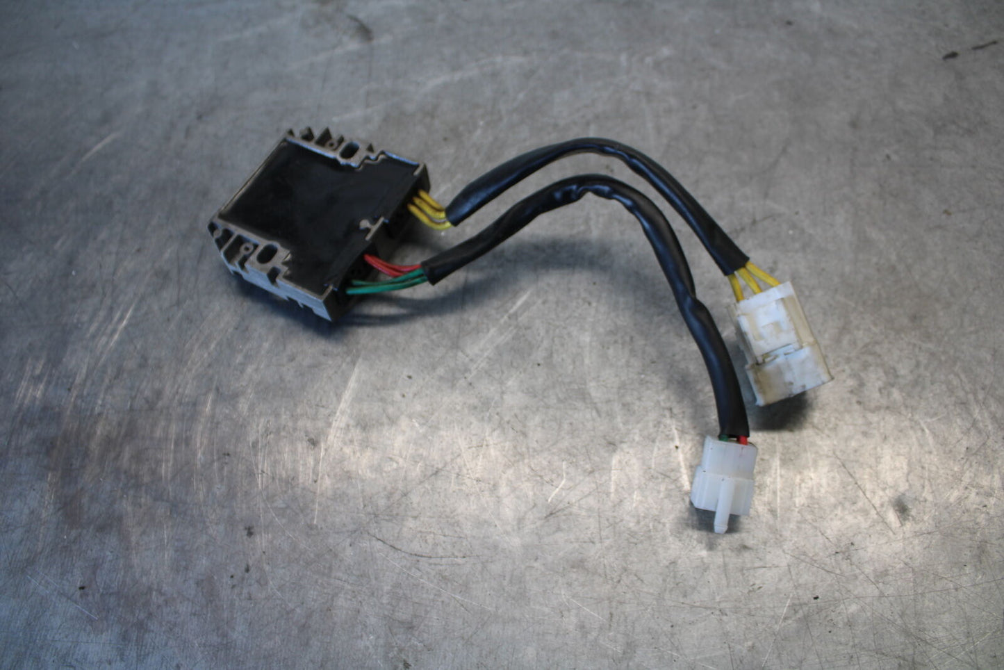 03-04 HONDA CBR600RR RECTIFIER VOLTAGE REGULATOR 31600-MEE-003 BB661