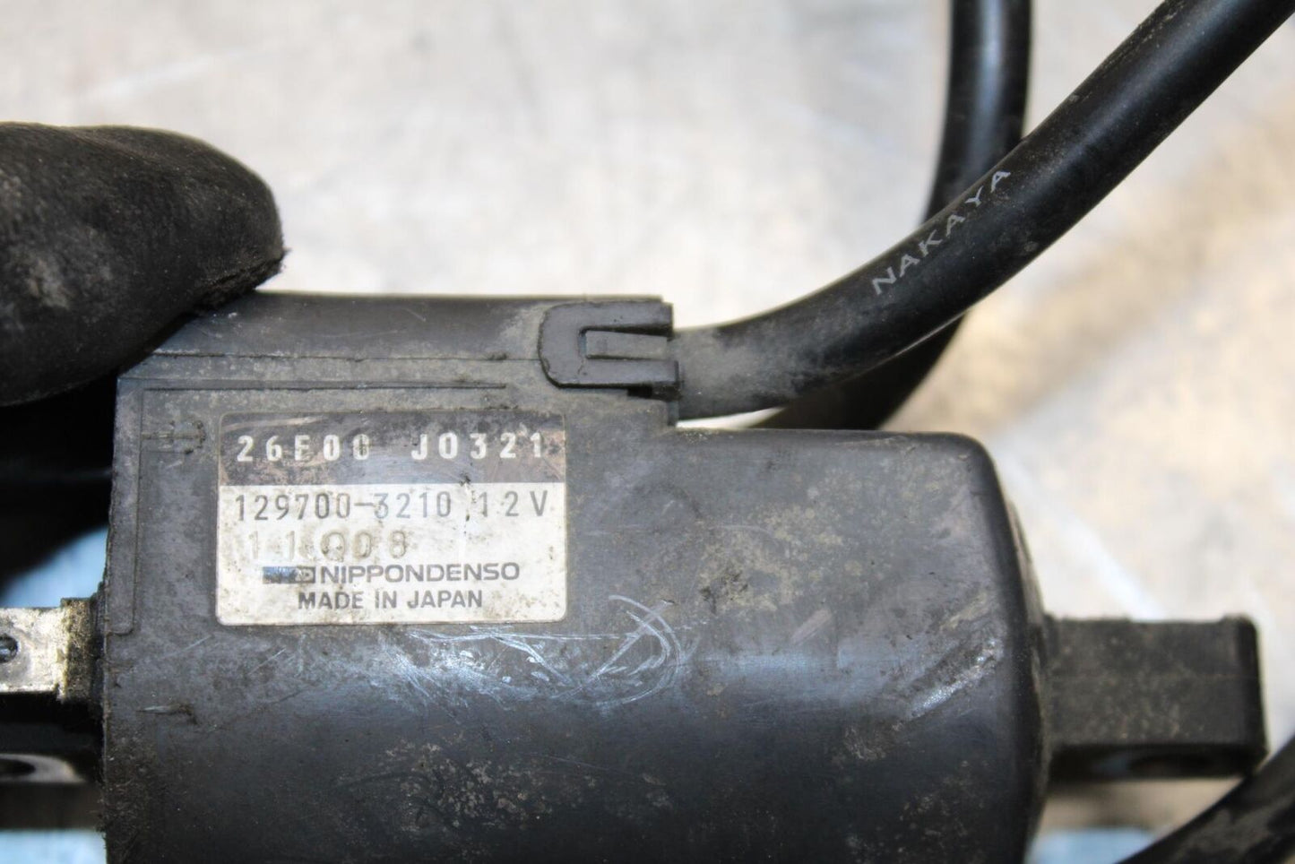 1997 Suzuki Bandit 1200 GSF1200S IGNITION COILS COIL SPARK PLUG CAPS BB559
