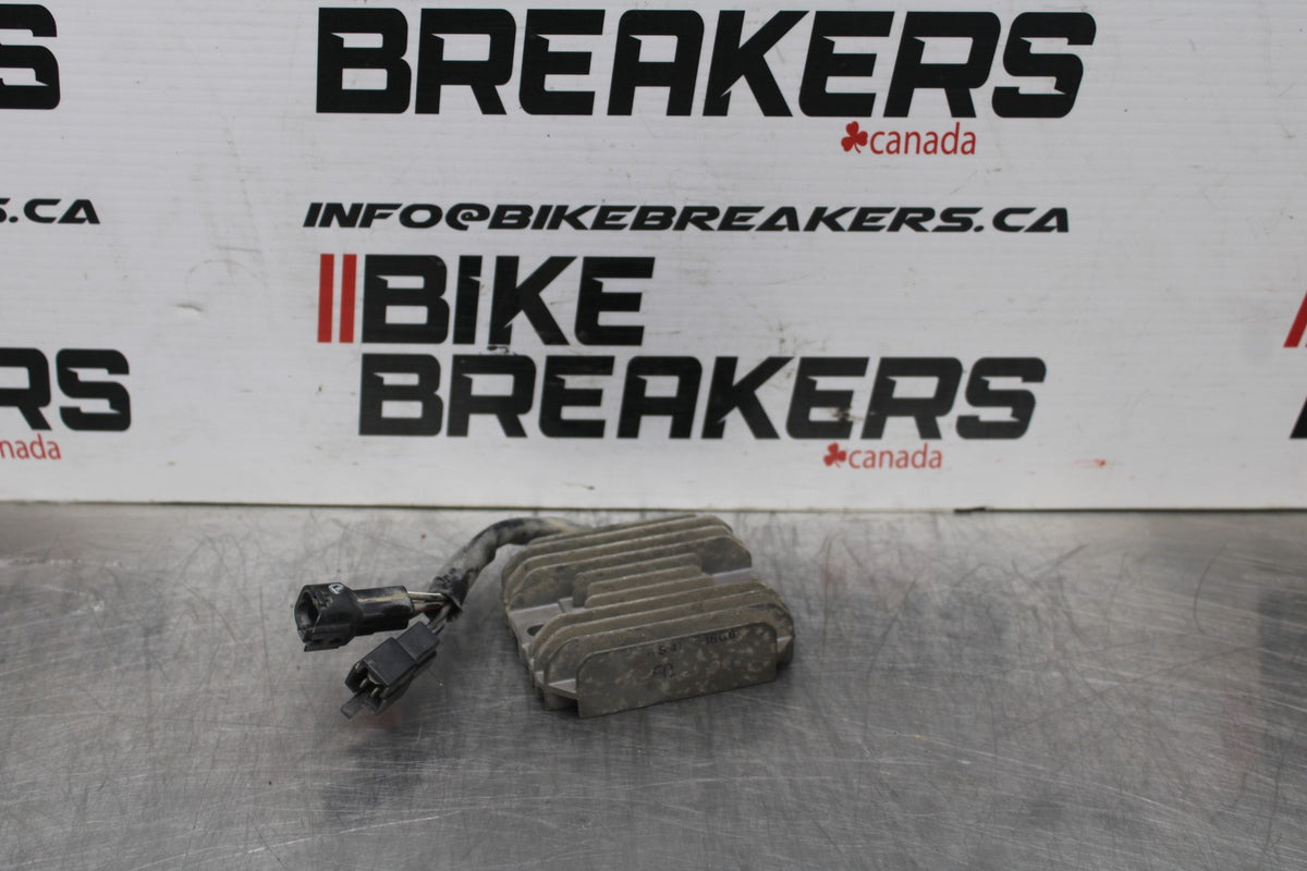06 SUZUKI SV650S RECTIFIER VOLTAGE REGULATOR BB783