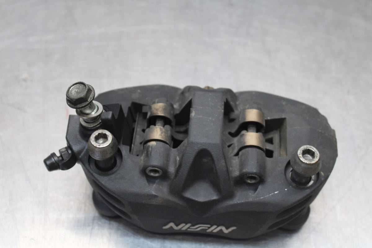 09 KAWASAKI CONCOURS 14 ZG1400B RIGHT LEFT FRONT BRAKE CALIPER SET PAIR BB875