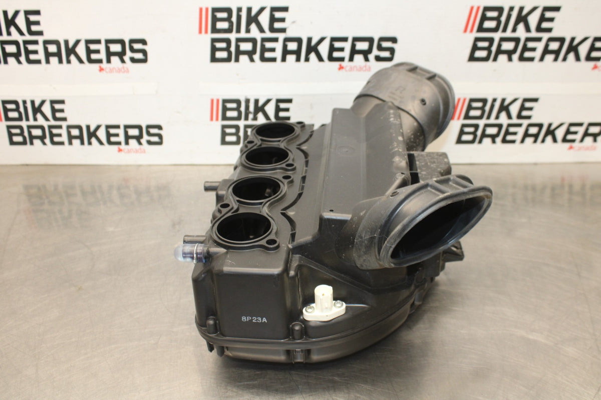 15-26 SUZUKI GSXR600 AIRBOX AIR INTAKE FILTER BOX BB888
