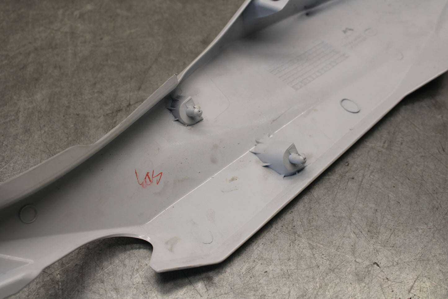 18-23 KAWASAKI NINJA 400 RIGHT REAR BACK TAIL FAIRING COWL SHROUD BB660