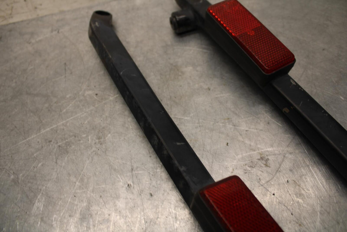 1984 Honda Interceptor 750 VF750F PASSENGER REAR SEAT GRAB BAR HANDLE SET BB38