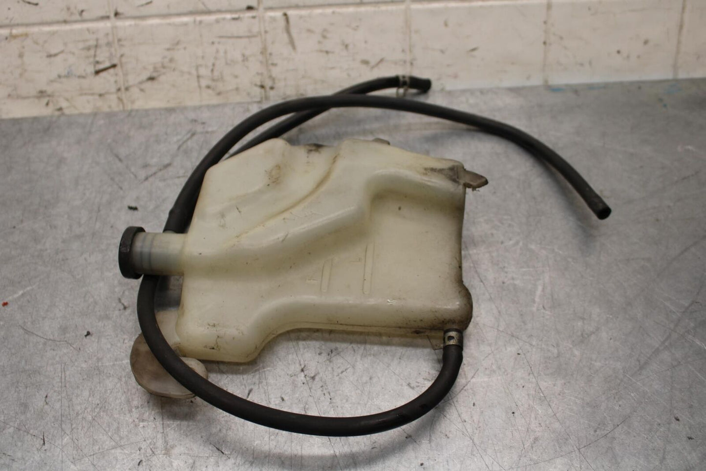 2006 Suzuki SV650S COOLANT WATER TANK RESERVOIR BOTTLE BB65
