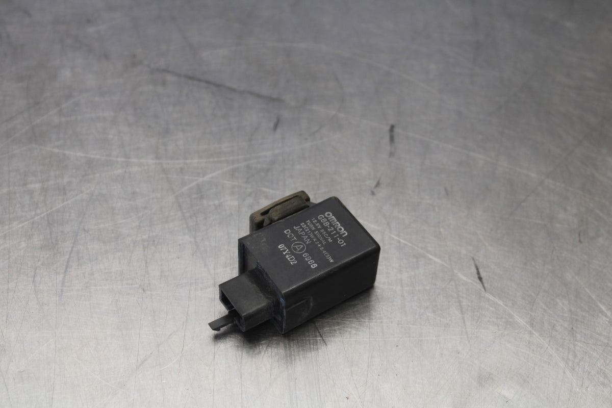 95 HONDA SHADOW 1100 TURN SIGNAL BLINKER RELAY FLASHER SWITCH BB885