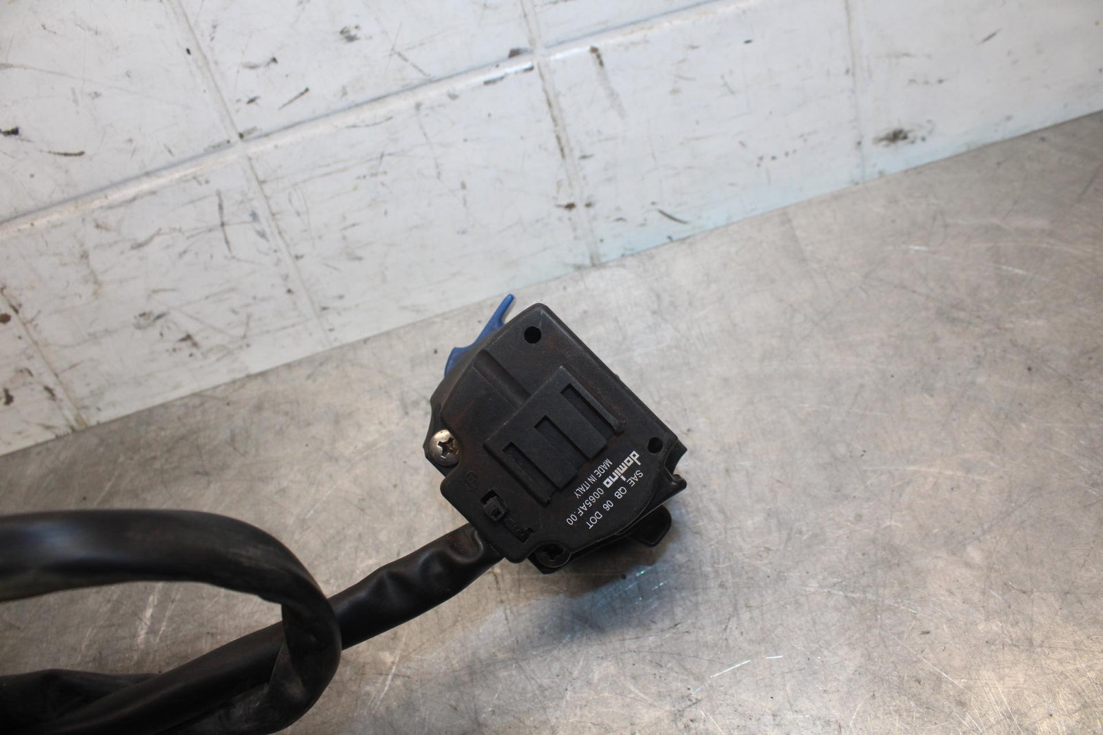 2009 Aprilia Shiver 750 SL750 LEFT CLIP ON HANDLE HORN SIGNALS SWITCH  BB506