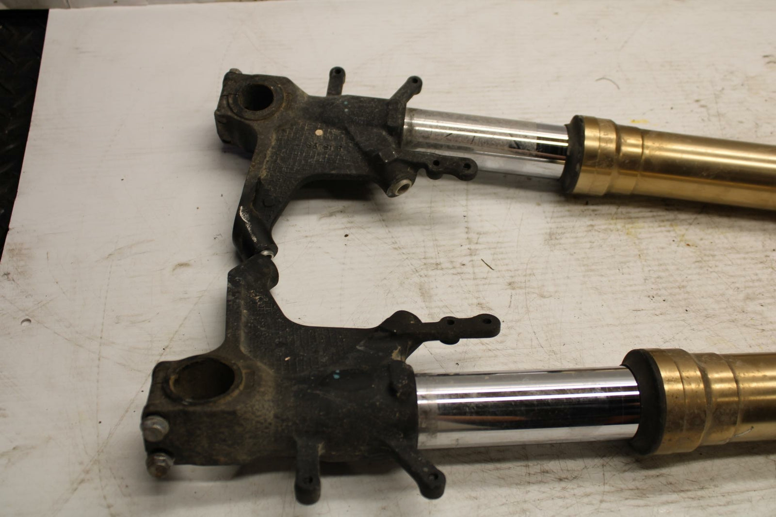 06-07 SUZUKI GSXR600 FRONT FORKS SHOCK SUSPENSION SET PAIR BB289
