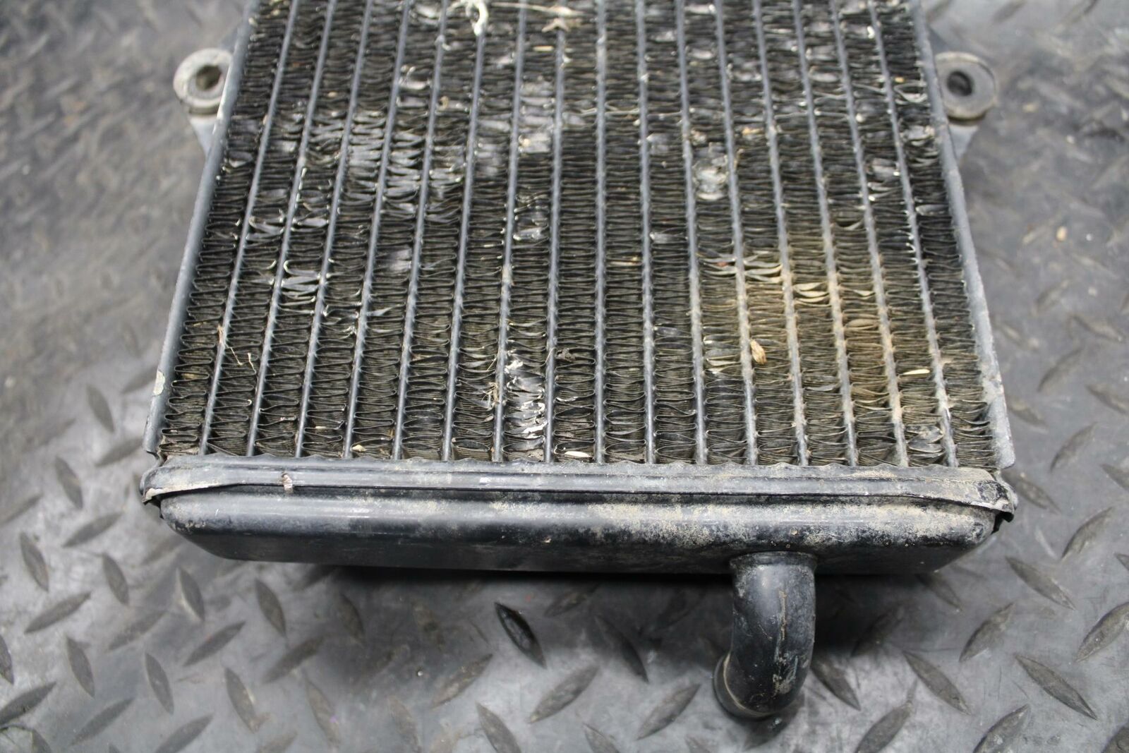 2004 Yamaha Banshee 350 YFZ350 ENGINE RADIATOR MOTOR COOLER  RADIATER BB232