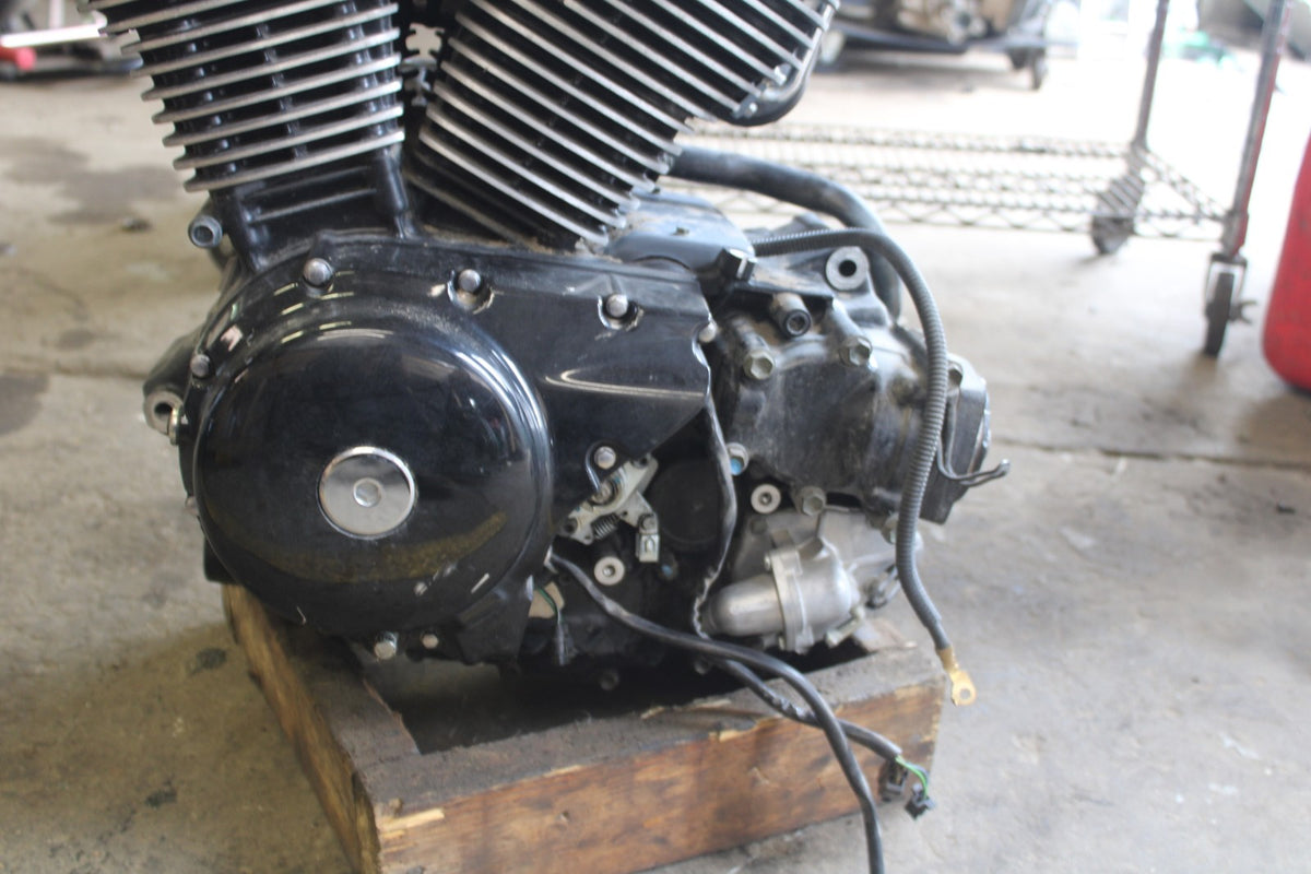 07 SUZUKI BOULEVARD M50 ENGINE MOTOR BB897