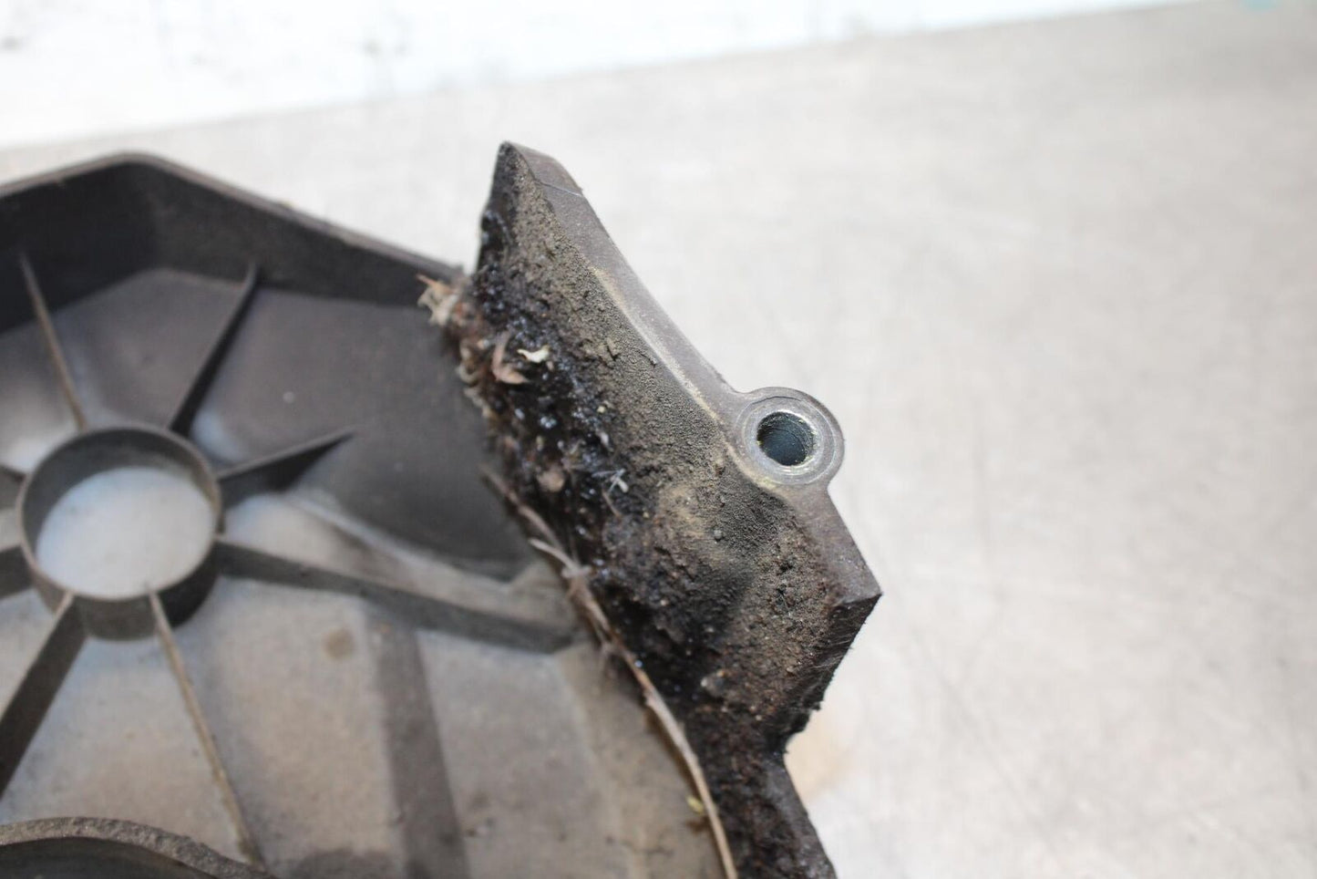2012 Yamaha FZ8 ENGINE SPROCKET COVER BB550
