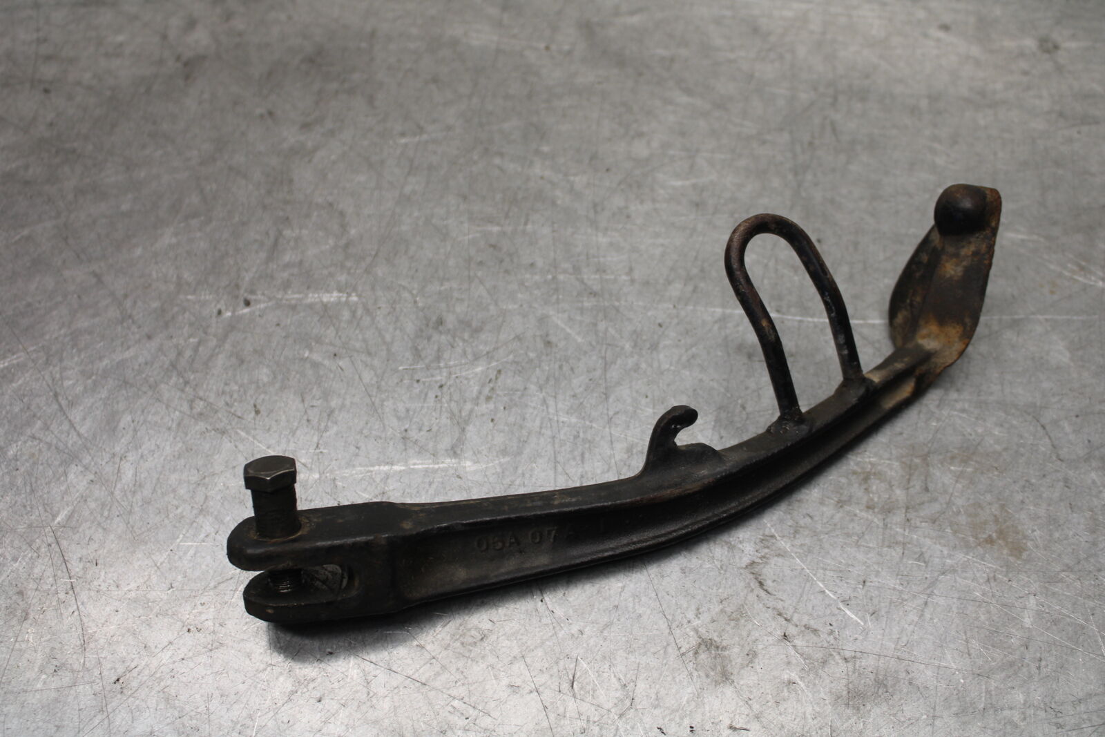 85-86 SUZUKI MADURA 1200 KICKSTAND SIDE KICK STAND  BB691