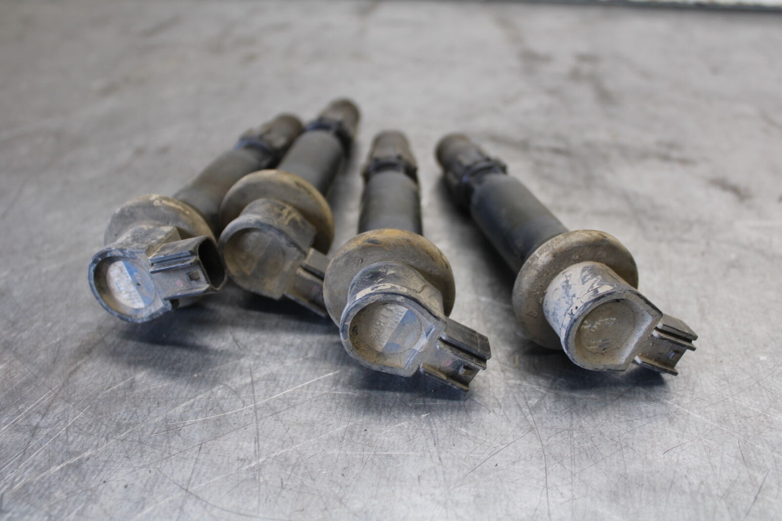 06-07 SUZUKI GSXR 600 IGNITION COILS COIL SPARK PLUG CAPS BB694