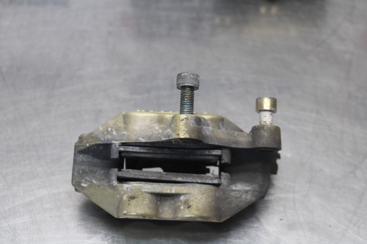 05 DUCATI SUPERSPORT 800 RIGHT LEFT FRONT BRAKE CALIPER SET PAIR CALIPERS BB913