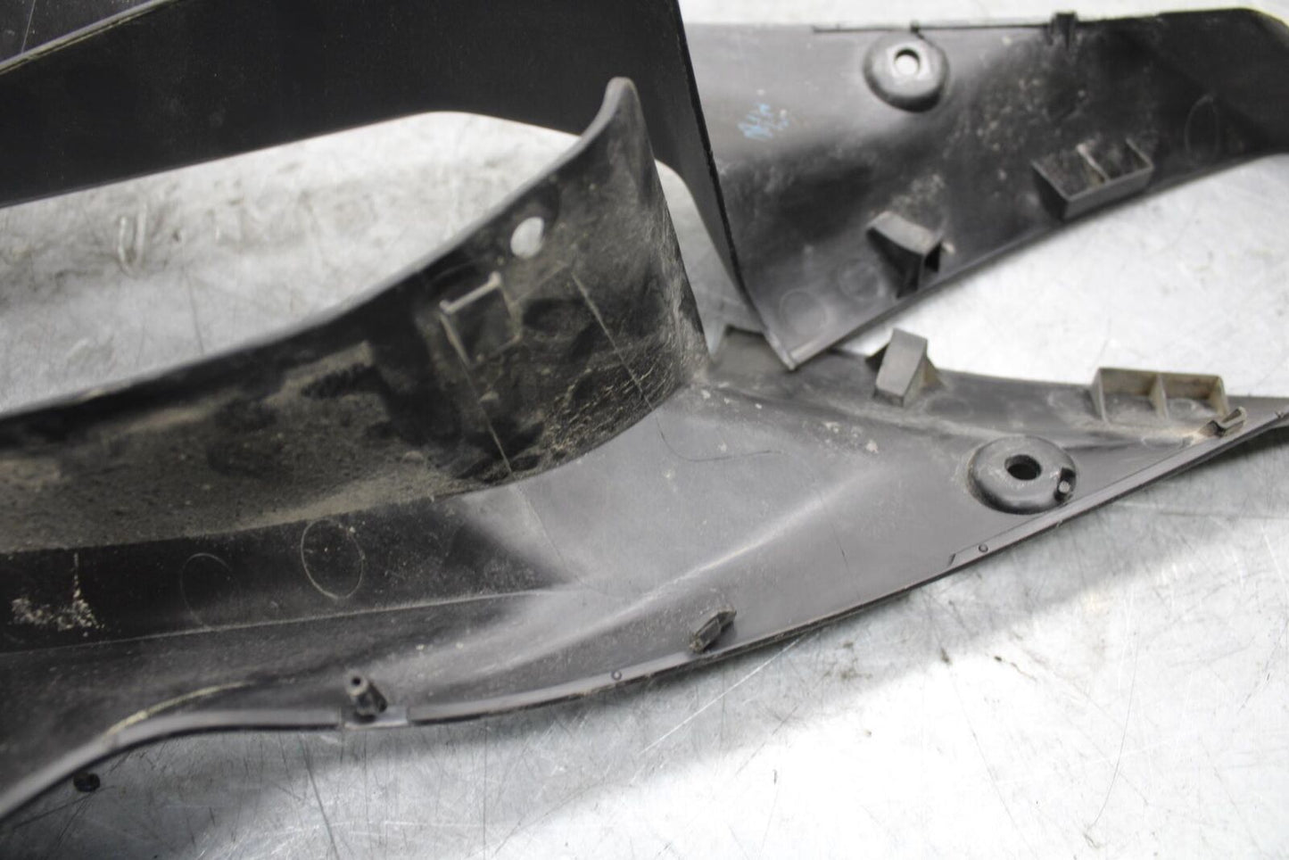 2015 Yamaha YZF R3 RIGHT LEFT FRONT DUCT COVERS PANELS COWLS BB526