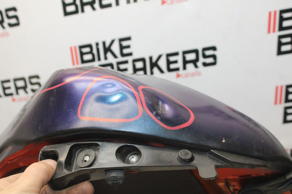 13-18 KAWASAKI NINJA ZX6R GAS TANK FUEL CELL PETROL RESERVOIR BB915