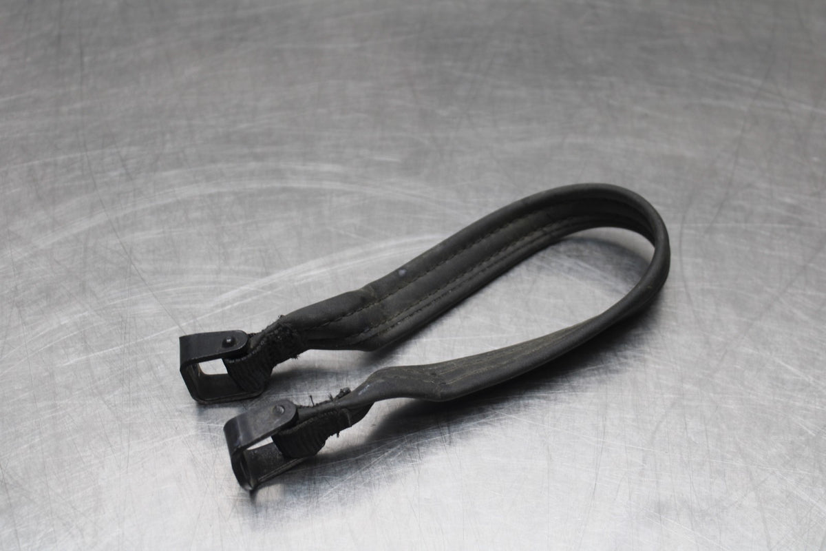 16 DUCATI 959 PANIGALE PASSENGER REAR SEAT GRAB HANDLE STRAP BB912