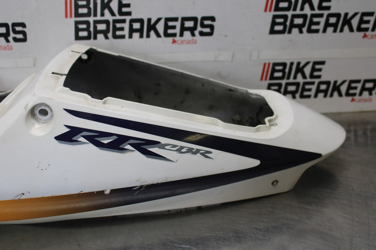 00-01 HONDA CBR929RR REAR BACK TAIL FAIRING COWL SHROUD BB925