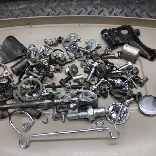 03-05 HONDA SHADOW CLASSIC 750 ENGINE  BOLTS HARDWARE MOTOR LEFTOVER  BB229