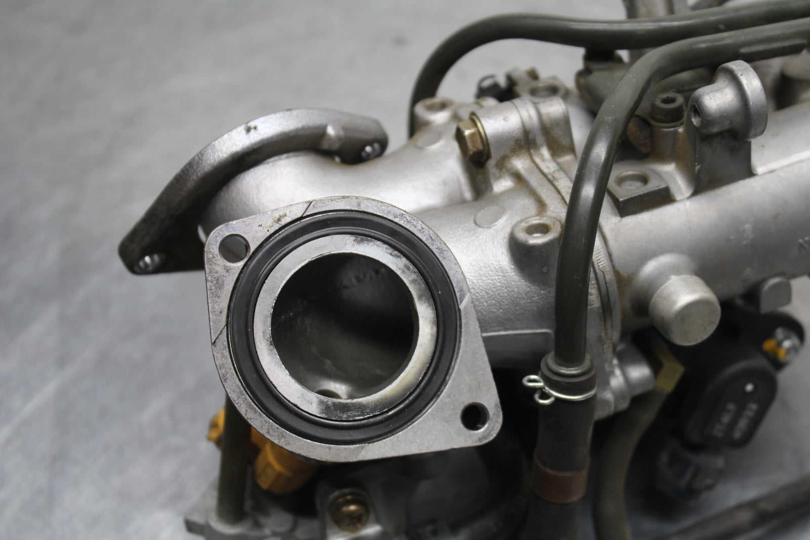 05-08 KAWASAKI VULCAN 1500 VN1500N CLASSIC THROTTLE BODY BODIES BB133