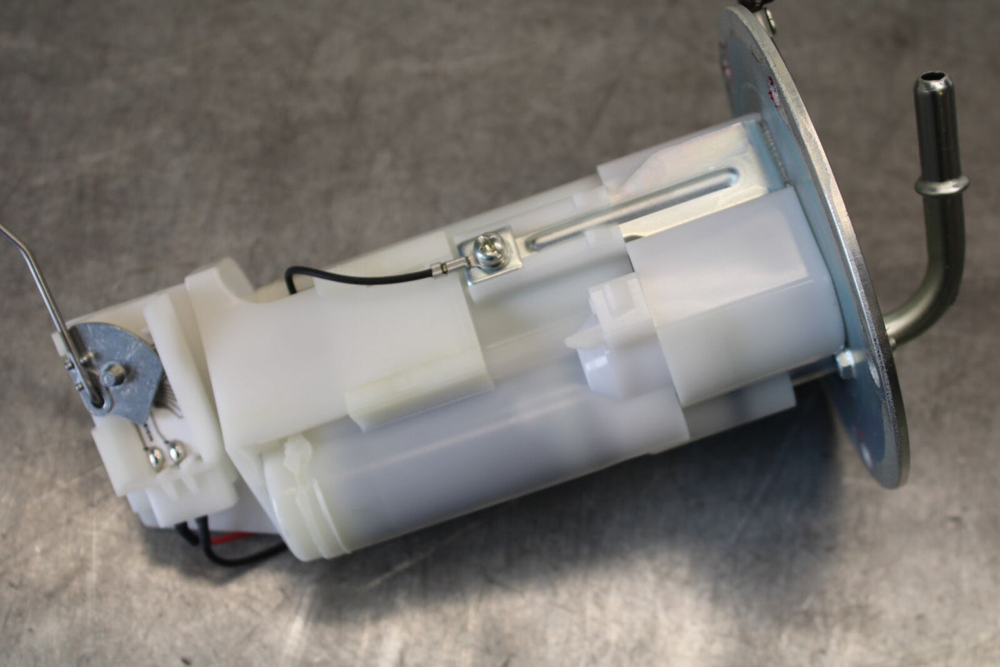 18-23 KAWASAKI NINJA 400 FUEL PUMP GAS PETROL SENDER UNIT  BB679